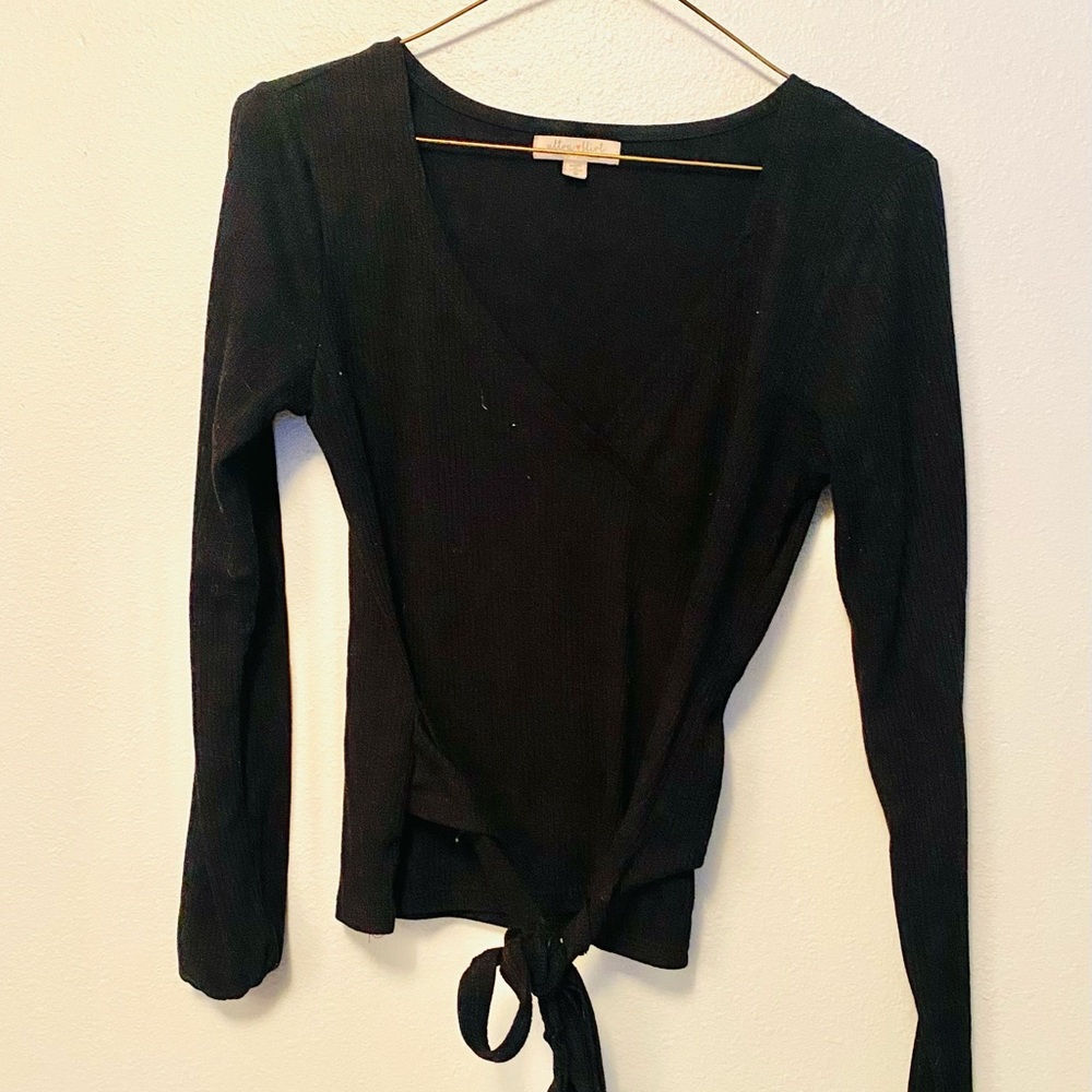 Ribbed wrap top